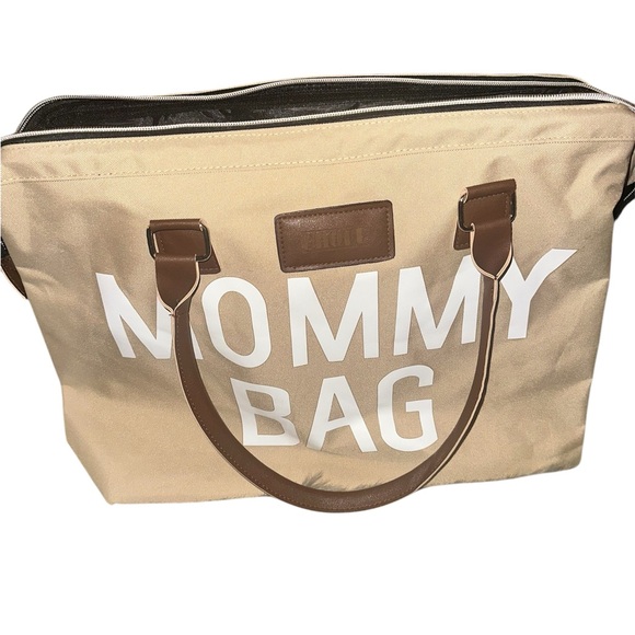 Mommy Bag in Tan Canvas with two organizer bags. Brand new! - Picture 4 of 12